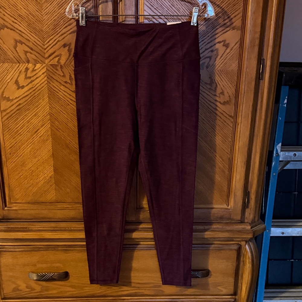 Victoria's Secret High-Rise Wine/purple Leggings size 10.